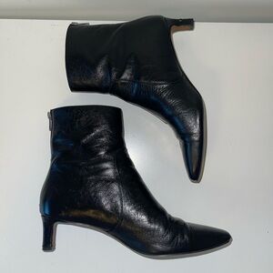 Madewell The Dimes Kitten-Heel Boot In Black Crinkle Leather 8.5